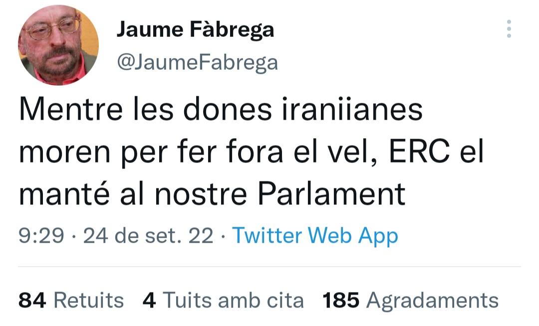 elenamaso's tweet photo. Avui en "Jaumo" es feliç: te mols likes!
Normalment ningu li fa ni p. cas a la xarxa.
Al gran gastrònom gironi només li queda publicar les mateixes receptes una i altra vegada als gratuïts de la comarca..... #Decrepitud https://t.co/UQT6apKe6i