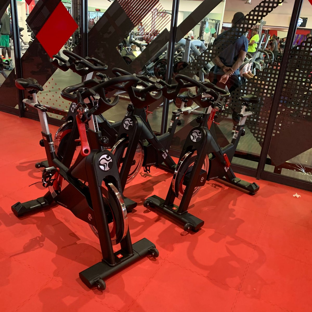 Dzadzeko tweet media