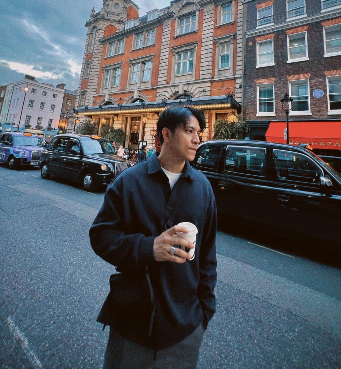 tjmusicmonterde's tweet photo. first time here, hello 🇬🇧 https://t.co/zwwyIFTamm