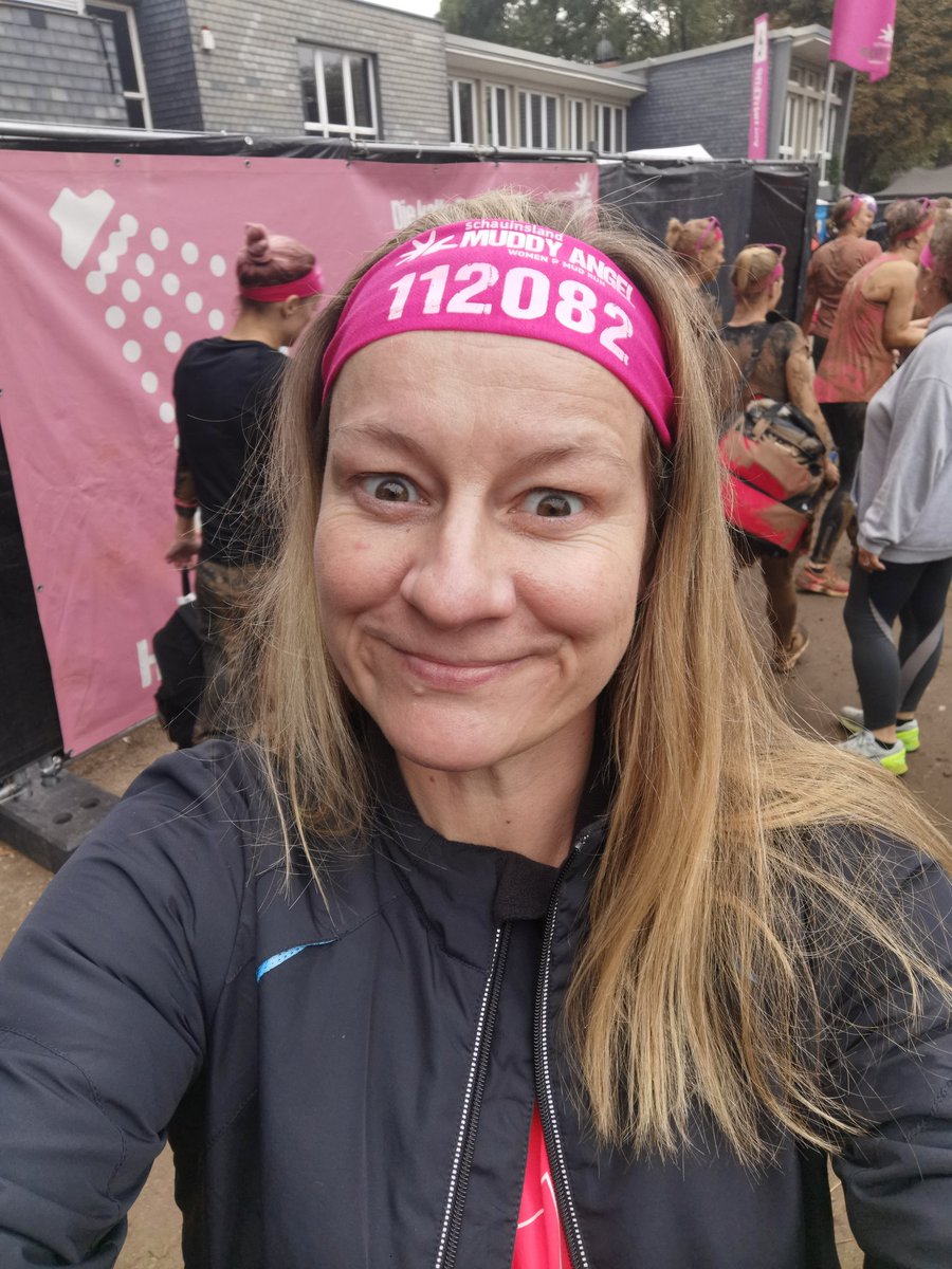 Lollipop2701's tweet photo. Ich bin bereit oder so 😂
#MuddyAngelRun https://t.co/lOkj6yXw1M
