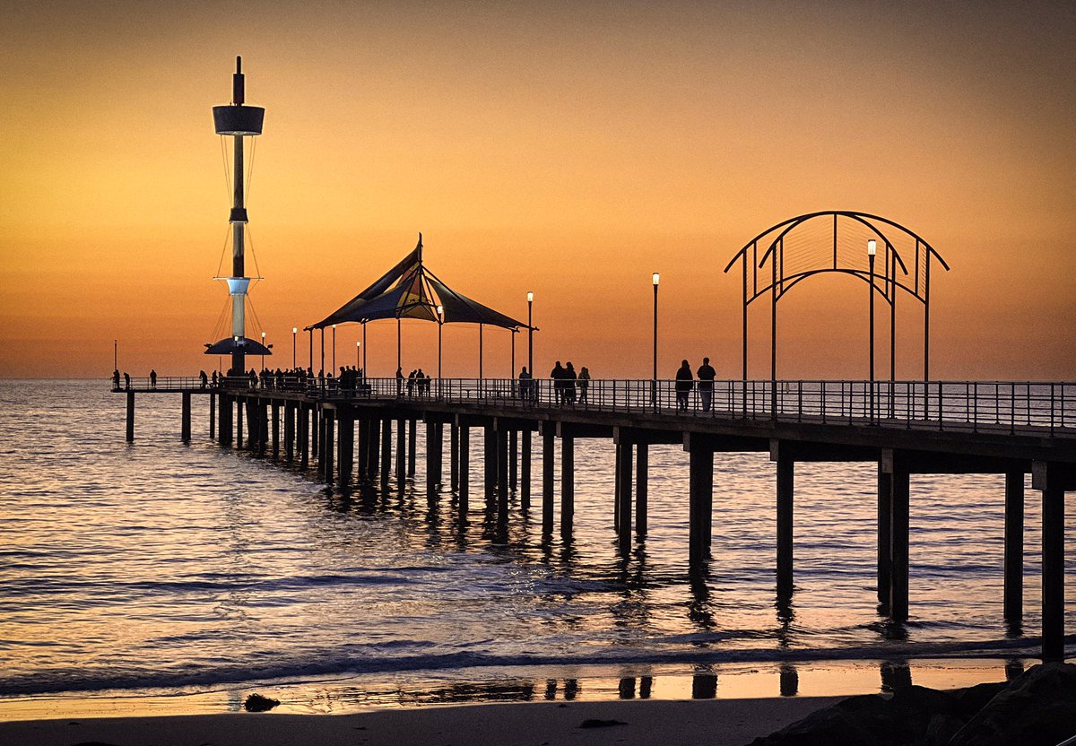 angusmeek's tweet photo. Brighton Jetty Sunset #Adelaide #SouthAustralia https://t.co/hiAQ37skfU