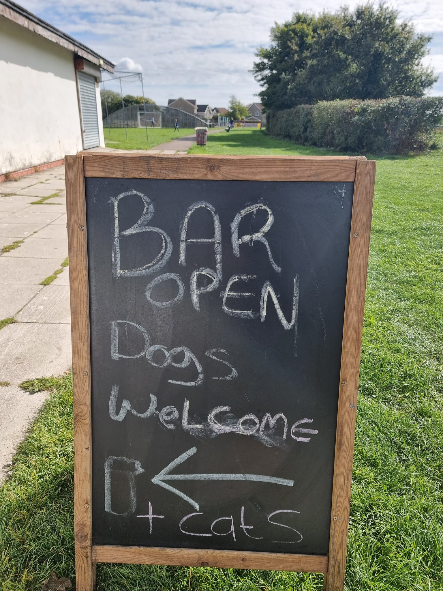 Llantwit Major AFC/CPD Llanilltud Fawr on Twitter "Bring your dogs