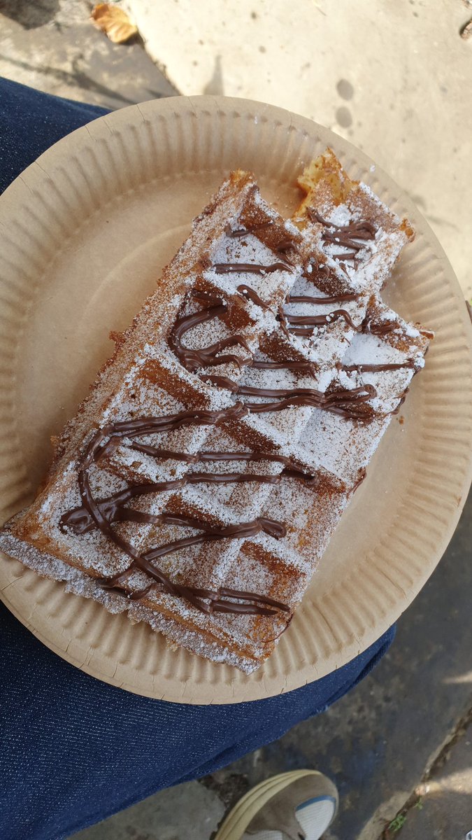 BermondseyTrees's tweet photo. Incredibly delicious waffles from @CrolandCocoffee and the perfect place to eat them! Come and join us #OctopusGarden #GrowBackGreener 😋🌳🌱🌿🍂 https://t.co/2DHUPPmfxG