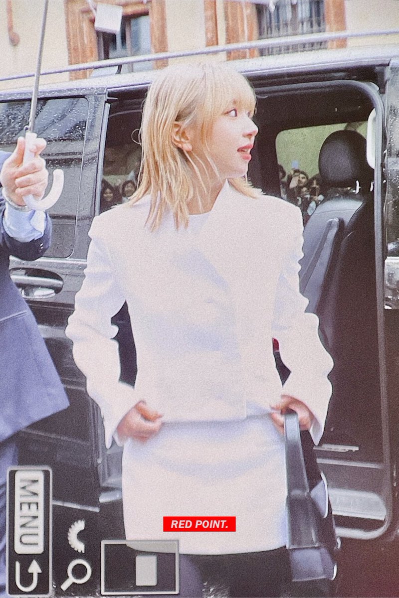 REDPOINT423's tweet photo. 220924 FERRAGAMO

#채영 #CHAEYOUNG #チェヨン #TWICE https://t.co/ncjUh96ukd