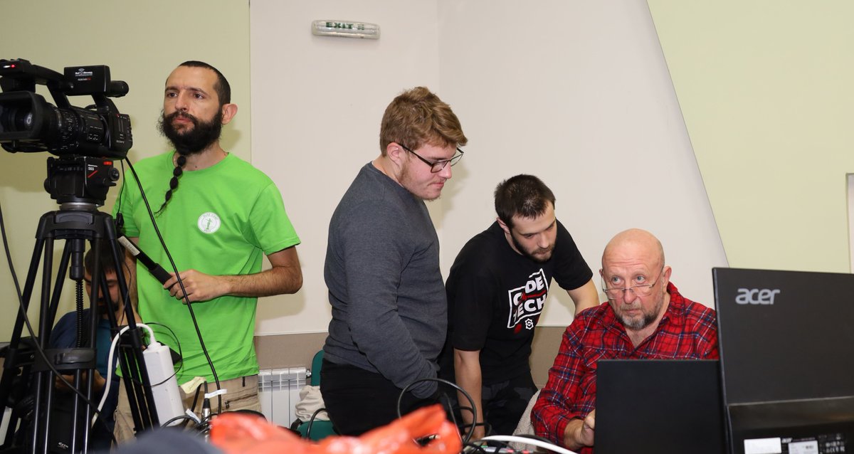 ittourbg's tweet photo. РусеКонф обедна почивка.
Лекциите продължават от 14.30ч.
#ITTour #RuseConf https://t.co/HbXEP9My69