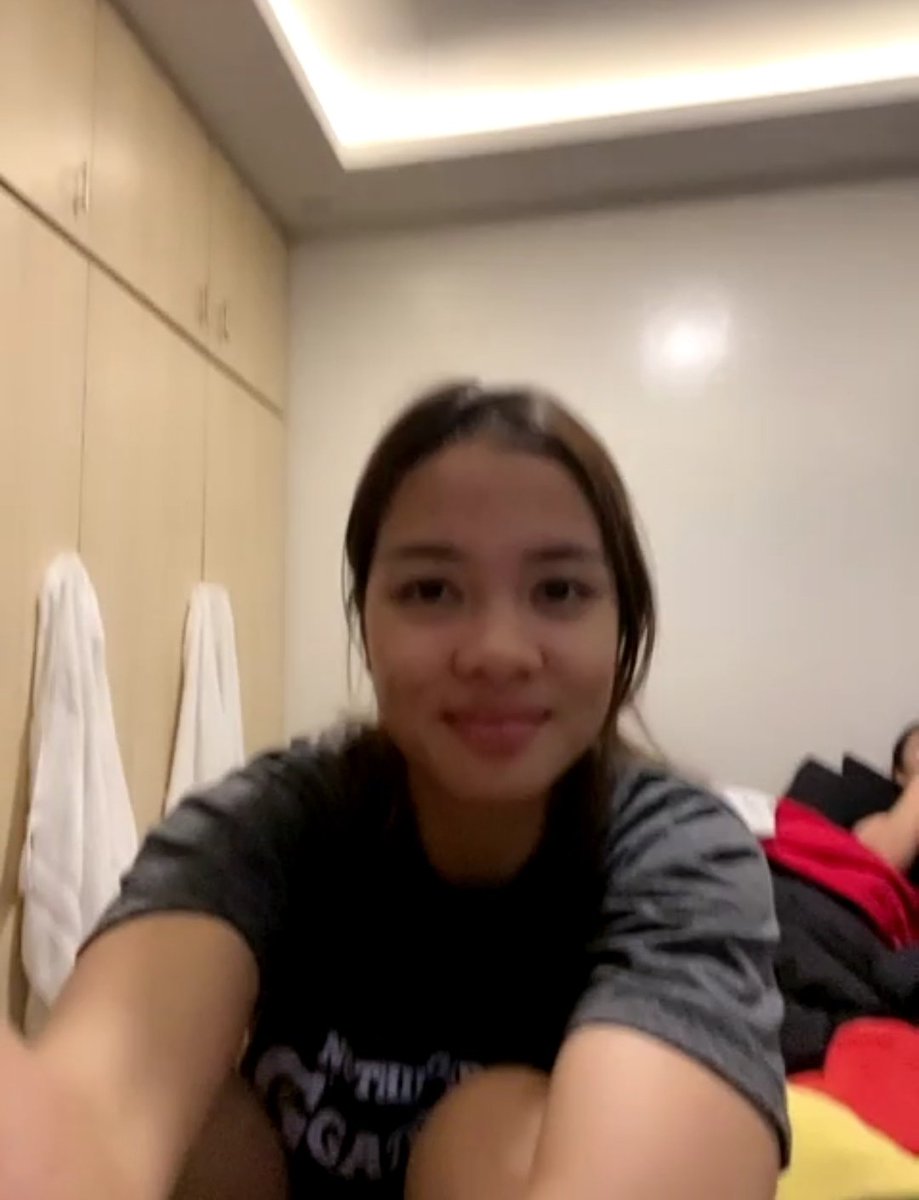 iamsuperdaby's tweet photo. Mare grabe energy huh!!! 🤍 Our #MultilingualSinger, everyone!! 🎤🎶
with @ella_dejesus as her mentor 😂 https://t.co/MAof6TymJq