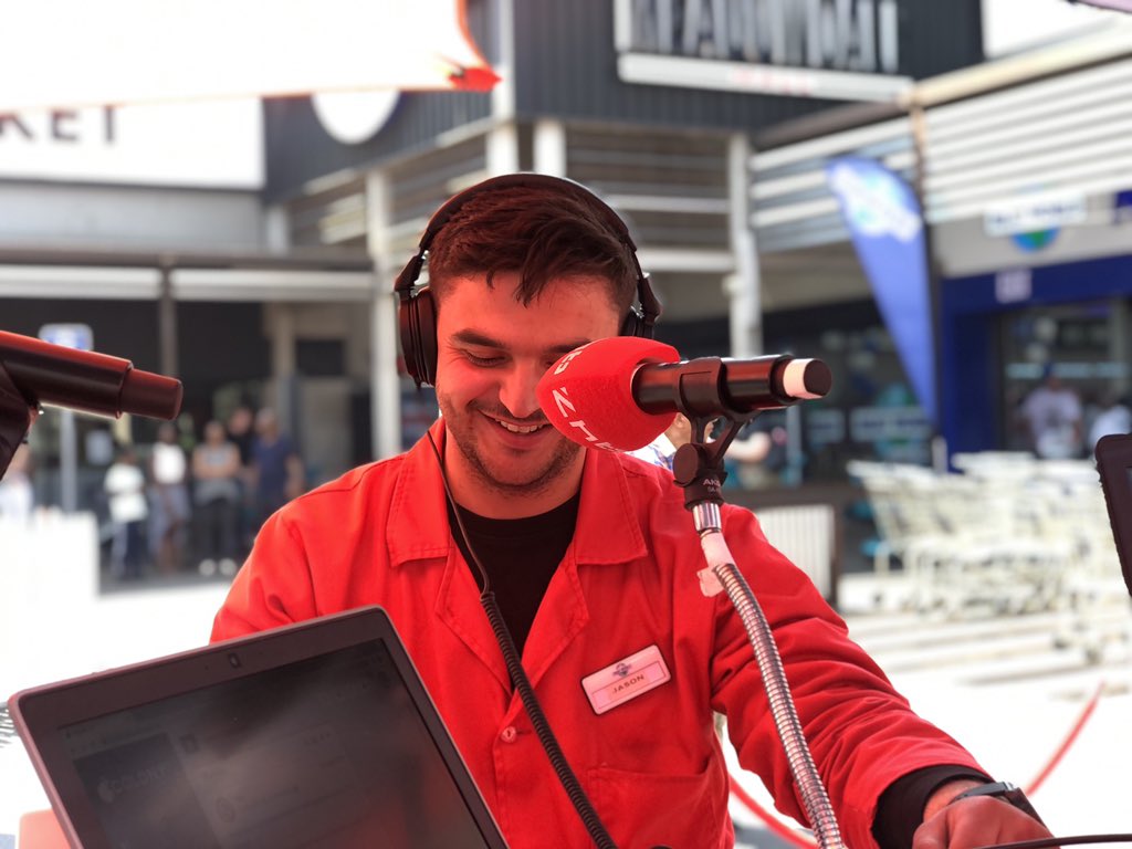 947's tweet photo. 🥩 Jason Leitao from Meat World Manager chatted to @TheZweli @FrankieFire about the specials at the shop.

Who will be Joburg’s Toughest Braai Master? 🔥

#MeatWorld #947Top40CTM 

Listen: 
📻 https://t.co/eM25HwRttc 
💻 https://t.co/U5FeCuvMuq https://t.co/FYuJehVjIq