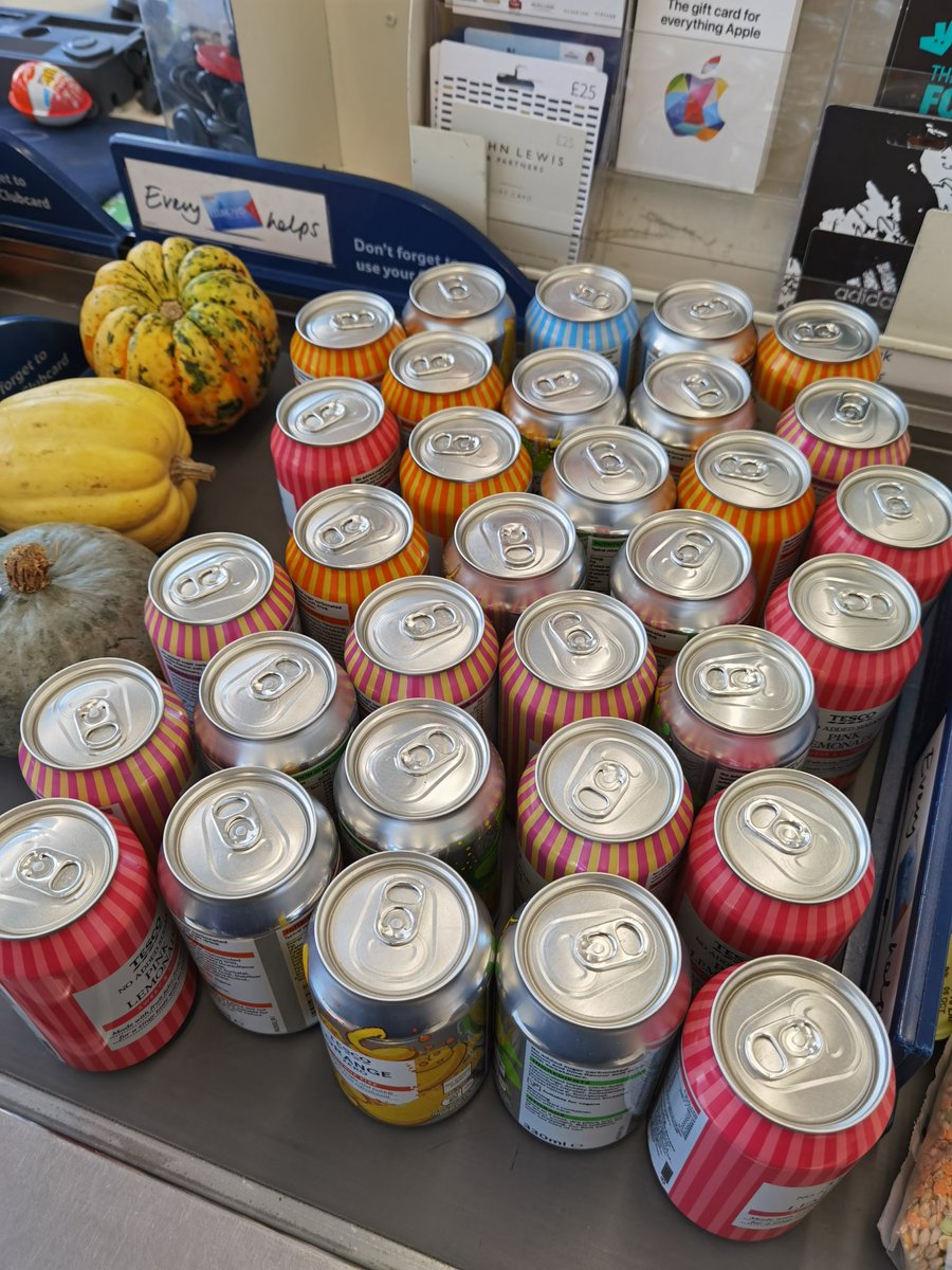 When you go shopping for Raffle prizes 😜 Thank you <a href="/Tesco/">Tesco</a> loving these #sugarfree drinks
<a href="/slimmingworld/">Slimming World</a>