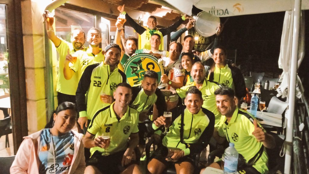 leoaldosivi's tweet photo. Hoy copamos #SonRoca
17.30 hs #Mallorca
12.30 hs #MardelPlata
#Aldosivi vs #Porreres
@FFIB_oficial
~La Pasión de un Barrio que Conquistó el Mundo~ https://t.co/cK1UzmkDOP