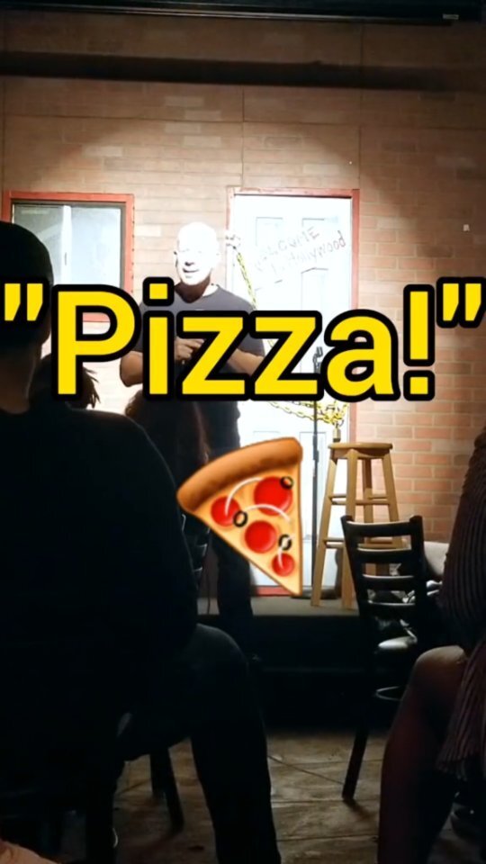 DarrenCarter's tweet image. I Like My Women Like I Like My Pizza...🎵🎶 #usethissound #duet #stitch #remix #DarrenCarter #comedians #beatbox #DarrenCarterThePartyStarter #PocketPartyPodcast #Ilikemywomen #Ilikemywomenlikeilikemy #pizza #pizzapizza #italianfood  #fyp #fypシ #fypage… instagr.am/reel/Ci5cYOygI…