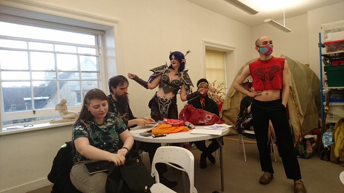 AHearTwithEARS's tweet photo. Just returned from #Drawn a creative &amp; art festival on today &amp; tomorrow at the museum &amp; Art Gallery #Shrewsbury with the Art Squad who posed in the most amazing costumes. Check them out! 🧝‍♂️🧝‍♀️🧞‍♀️🧙🦹‍♂️🦸‍♂️🦸 Thanks @cheriejerrard for organising a great event 😍 https://t.co/w4kBeppq5E