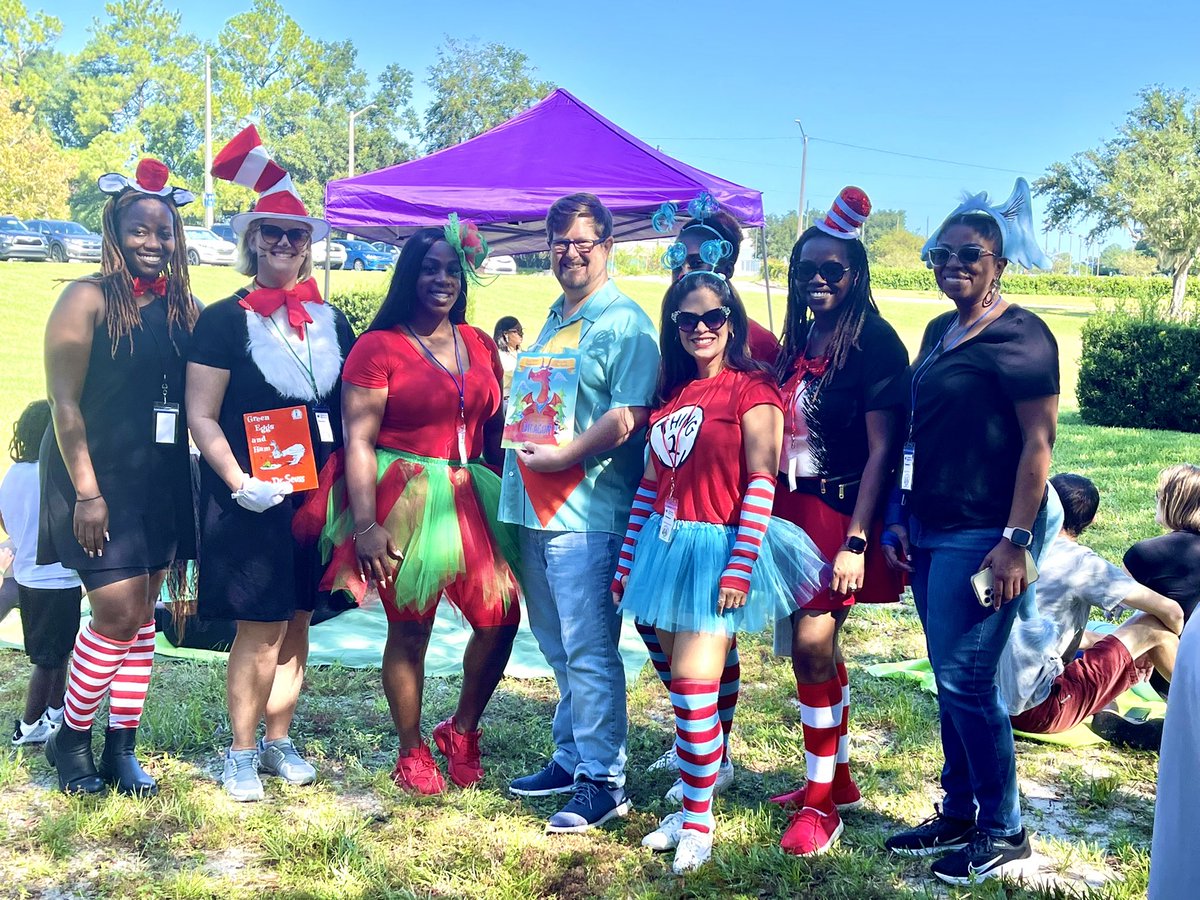 Thanks to the mayor of <a href="/GainesvilleGov/">City of Gainesville</a>  for joining us at #WildReadingSafari at the <a href="/SantaFeCollege/">Santa Fe College</a> Teaching Zoo today! We had a wild time‼️🦁🐯