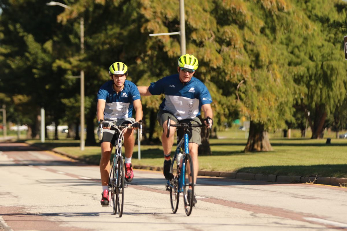 pedalthecause's tweet photo. Keep pedaling riders. π΄ββοΈWe all get by with a little help from our friends. You and your #cancercuringbike got this! See you at the finishing line! πͺ #ptc2022 https://t.co/2DKGcZ0I8x