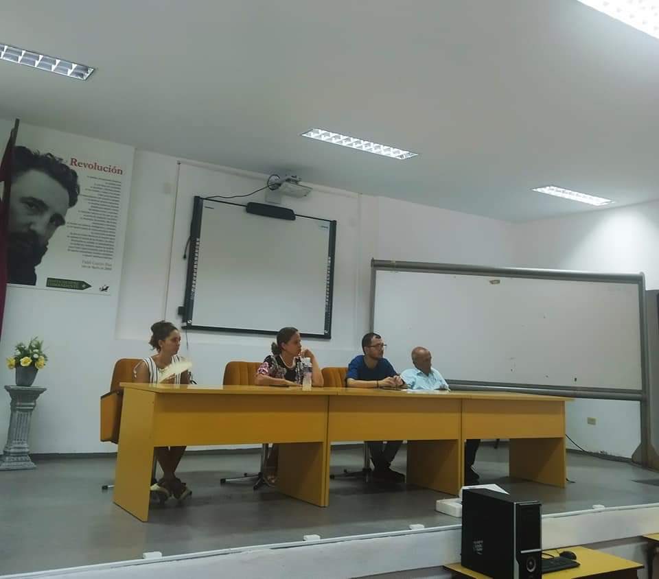 flex_uh_'s tweet photo. En la tarde del 22 de septiembre nuestra organización realizó su plenaria del X Congreso a nivel de Facultad. Los delegados expusieron sus inquietudes y planteamientos a la institución y a las organizaciones de masas. Gracias a todos. #somosuh #somosflex #somosfeu #xcongresofeu https://t.co/QGGUAT8sWL