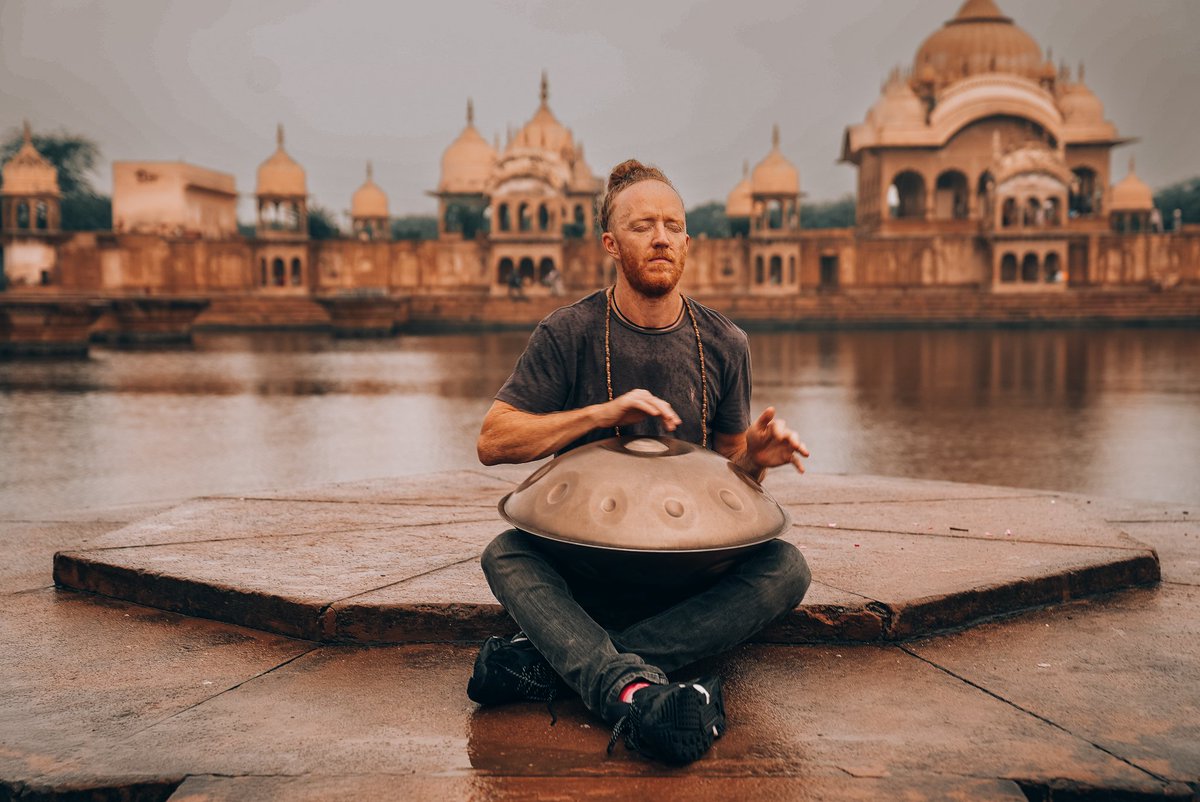 Hang Massive tweet media