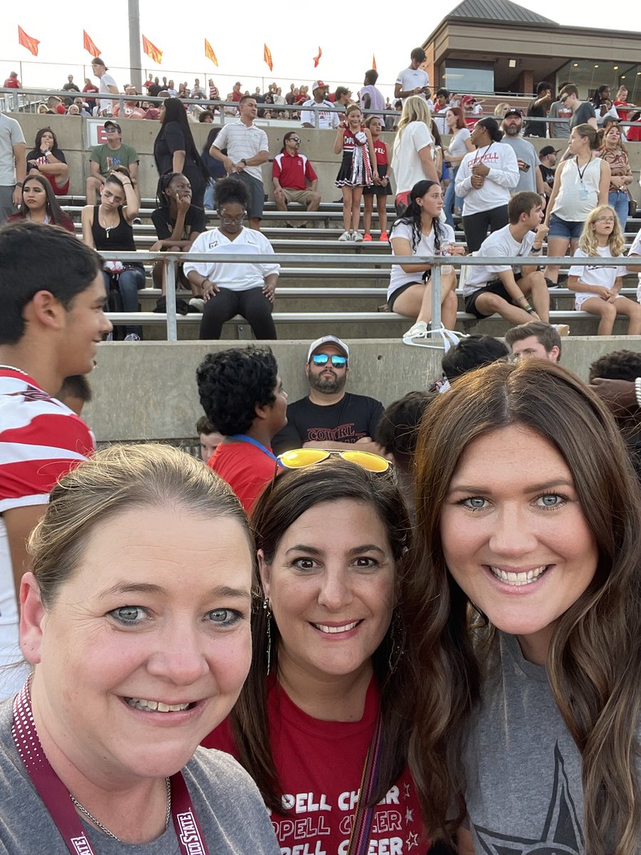 Made me so happy to be together last night if even for a short time!!! ❤️❤️❤️⁦<a href="/mkarnold/">Melissa Arnold</a>⁩ ⁦<a href="/aylor_rix/">Aylor Wilson</a>⁩