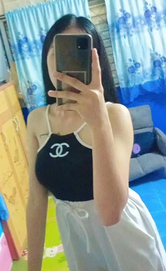 NATAMONART01's tweet photo. 😛😛 https://t.co/LhVy42OBKB