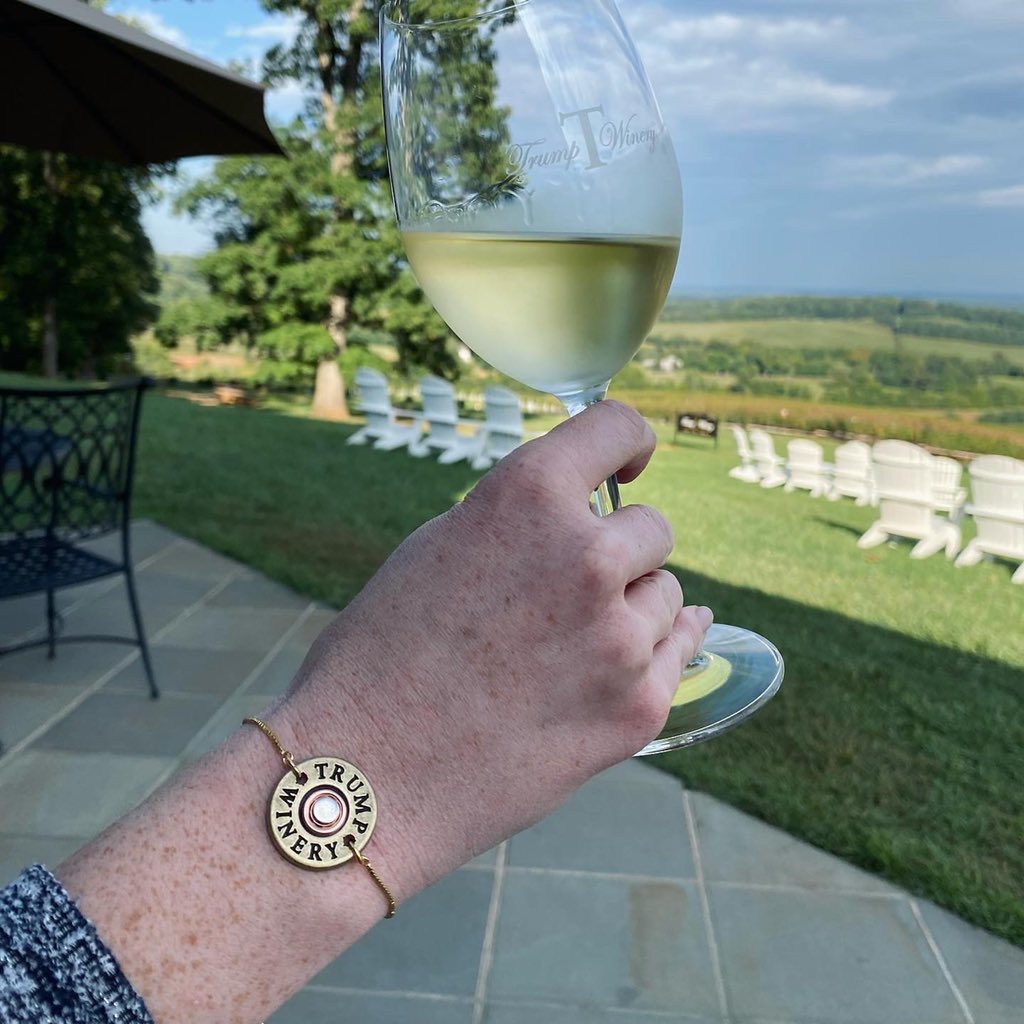 trumpwinery's tweet photo. Final Day of Falling into Fall Sale! 🍁
Save $15 on Trump Winery Concho Jewelry, the pefect fall accessory!
Today only, online and at the Tasting Room!
#TrumpWinery #NeverSettle #FallingIntoFall https://t.co/BQvObiAtjy