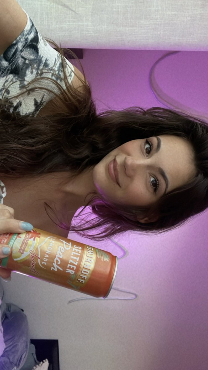 #ad THE FINAL @SMIRNOFFUS SATURDAY AT 2PM EST🥂 come have a drink with me 🙂 (21+ Drink responsibly) twitch.tv/alexiaraye