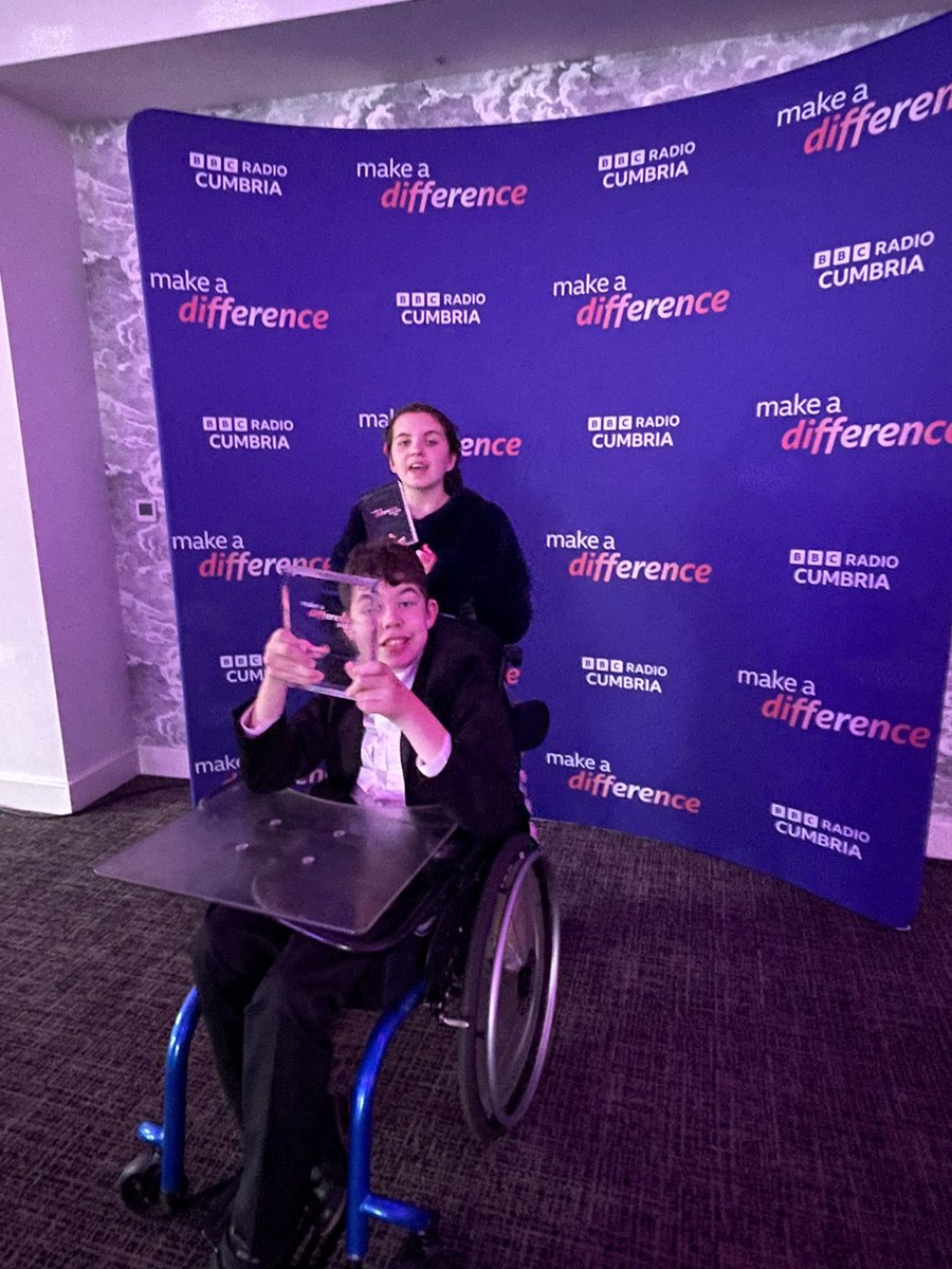 They did it! Oliver (winner - fundraiser of the year) and Elizabeth (highly commended - carer of the year) 
<a href="/BBC_Cumbria/">BBC Cumbria</a>
 #MakeaDifferenceAwards #proud
