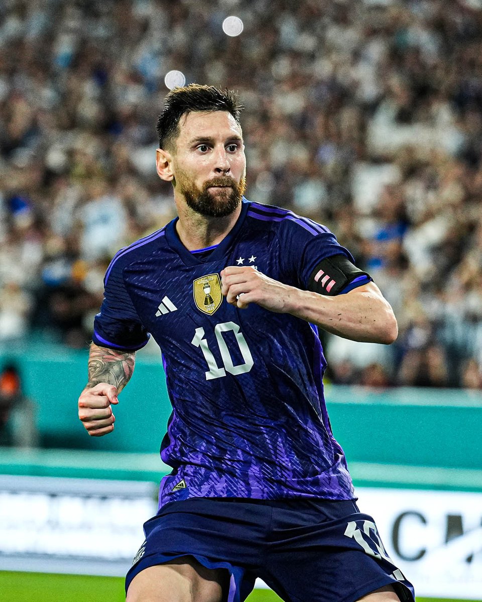mdmisami's tweet photo. The greatest* #LionelMessi #GOAT𓃵 https://t.co/h0jiezLC6E