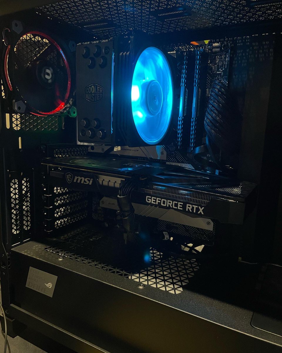 GeoPCsUK's tweet photo. Another PC built! A simple PC with minimal RGB gives it that slick look 😎 

Some fantastic Specs on this build. Do you want your PC built by our team? Already have the parts but don’t know how to build? We will do it for you! 

Get in contact with us today. #custompc #sandbach https://t.co/MV3tb2EH3M