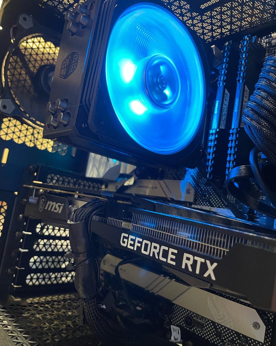 GeoPCsUK's tweet photo. Another PC built! A simple PC with minimal RGB gives it that slick look 😎 

Some fantastic Specs on this build. Do you want your PC built by our team? Already have the parts but don’t know how to build? We will do it for you! 

Get in contact with us today. #custompc #sandbach https://t.co/MV3tb2EH3M