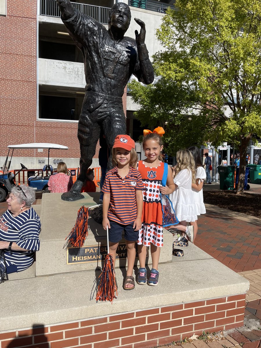 cnsanders6's tweet photo. #WarEagle #auburn https://t.co/pLcUQ0YuJ5
