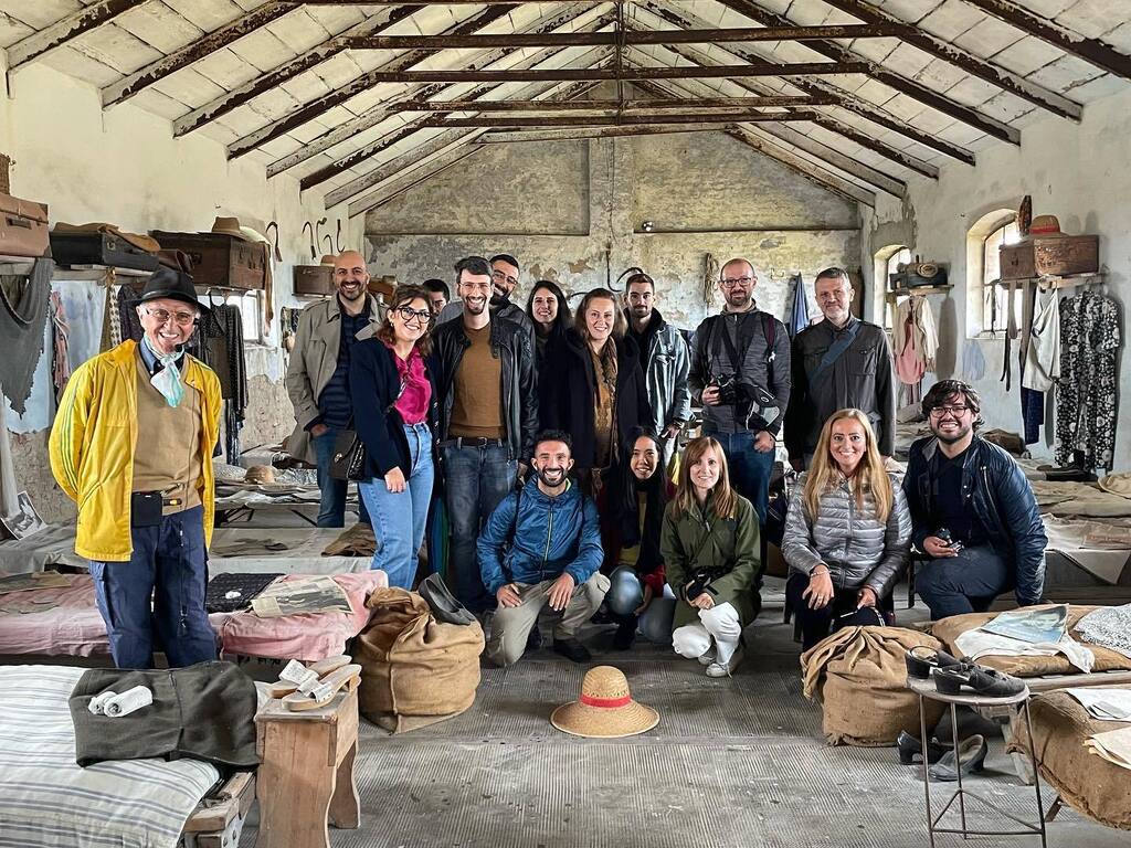 Un tuffo nel passato, nella tradizione e nell’eccellenza di un prodotto che porta il nome di Vercelli in giro per il mondo. Con l’instameet “I segreti del riso” <a href="/igers_vercelli/">Instagramers Vercelli</a> è andato alla scoperta di <a href="/risoacquerello/">Riso Acquerello</a> , il riso di riferimento dei più importanti chef al mondo, …