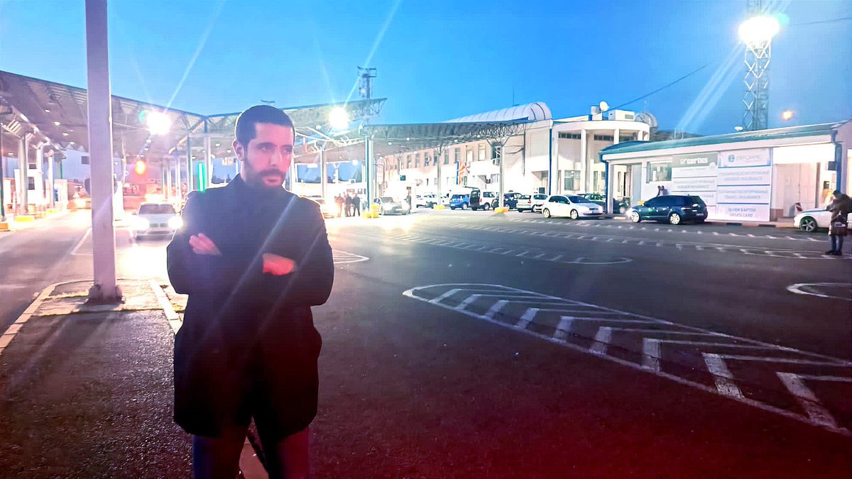 Krenuo sam u Skoplje, na venčanje kod mog prijatelja i kolege Blagoja Bočvarskog. Na granici sam čekao duže od sat vremena. To je neprihvatljivo, potreban nam je "Otvoreni Balkan".
🇷🇸🇲🇰