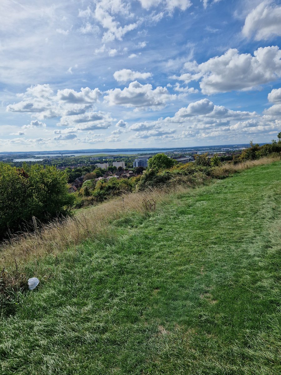 teathreesugar's tweet photo. Good way to spend the day, on the South Downs, looking along the Solent, listening to @amateuradam's new book
#Dog #GoodWalk #GoodBook https://t.co/nNbKBX0ida
