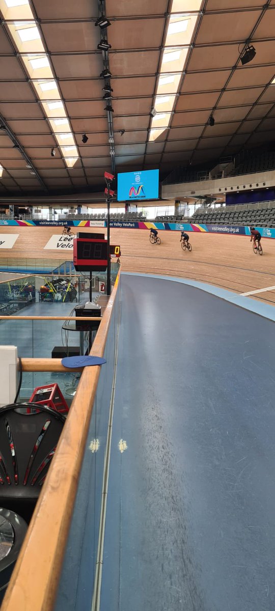 EMATS999's tweet photo. #TeamEMATS have the privilege in providing medical cover for many prestigious events across the UK including:
🔸️ Draycote Water RunthroughUK
🔸️ Run The River London2022
🔸 ️Velodrome NABS Ridealong
🔸️ Velo Park RunthroughUK
⭐️ https://t.co/gR2Uyi5rHA for more information https://t.co/jLLWSzFaee