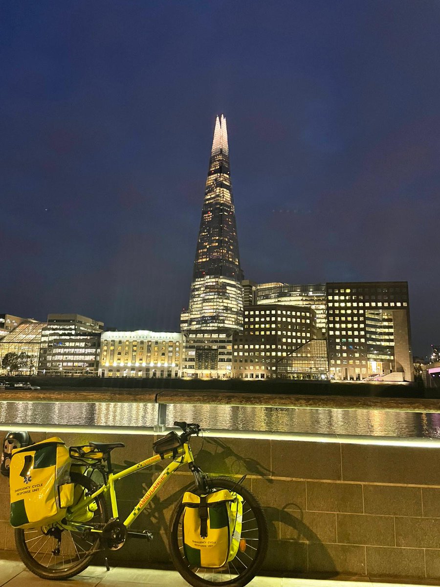 EMATS999's tweet photo. #TeamEMATS have the privilege in providing medical cover for many prestigious events across the UK including:
🔸️ Draycote Water RunthroughUK
🔸️ Run The River London2022
🔸 ️Velodrome NABS Ridealong
🔸️ Velo Park RunthroughUK
⭐️ https://t.co/gR2Uyi5rHA for more information https://t.co/jLLWSzFaee