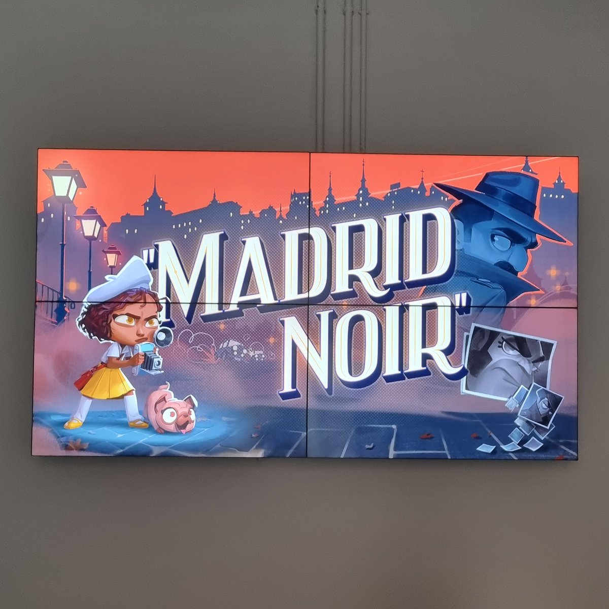 Storyword tweet media