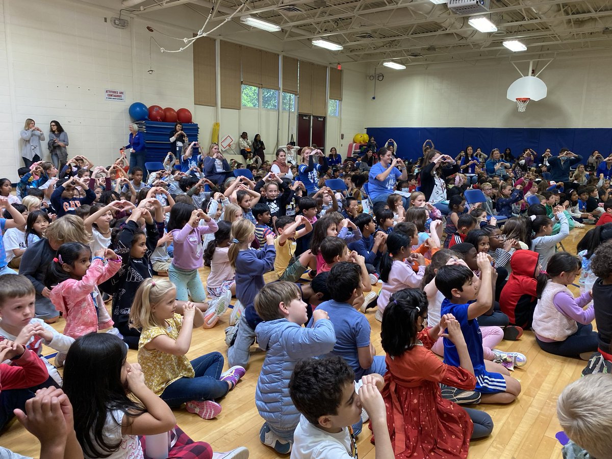 East Farms School (@ef_fct) on Twitter photo <a href="/EF_FCT/">East Farms School</a> celebrated our beloved security guard, Mr. Cabrera at our assembly. We will miss you, Mr. C. #fpsleadingtheway <a href="/EF_FCT/">East Farms School</a> celebrated our beloved security guard, Mr. Cabrera at our assembly. We will miss you, Mr. C. #fpsleadingtheway