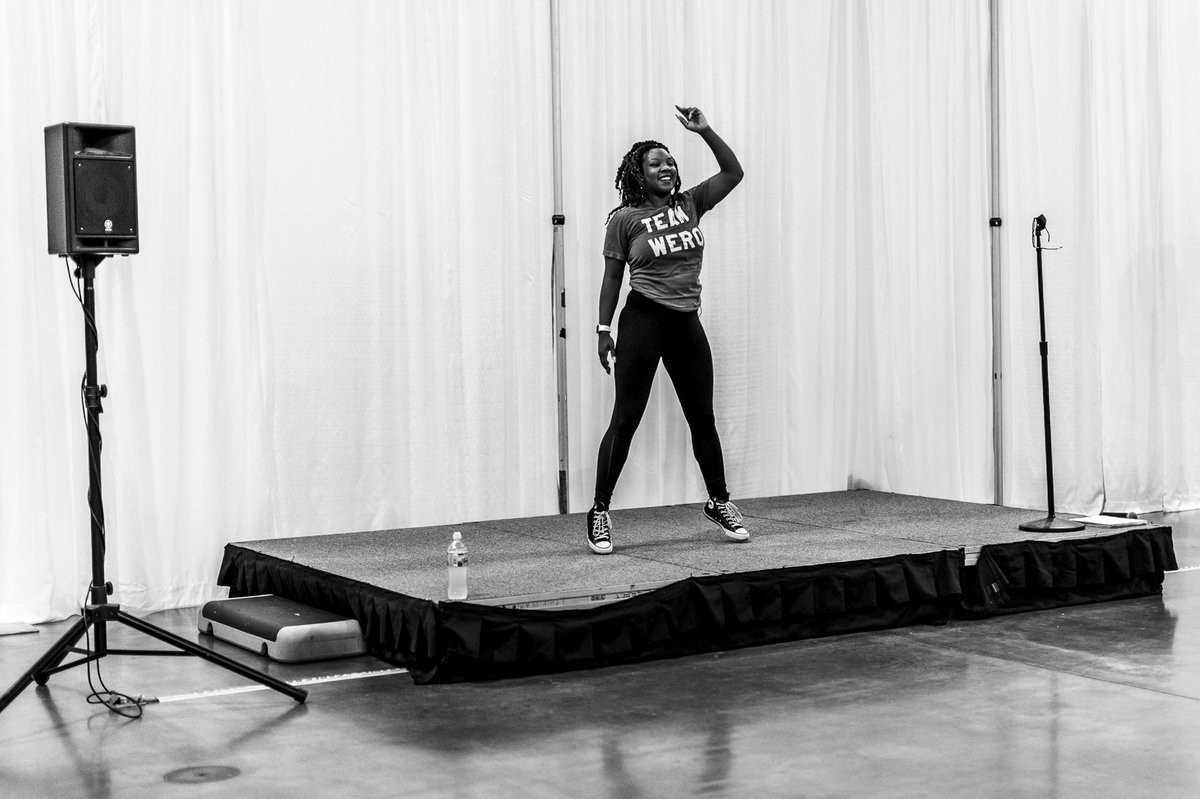 TheFFBWW's tweet photo. It’s a Saturday unlike any other! It’s time for #BWWDAY. Join us for concurrent sessions for seniors and personal wellness. HAPPENING NOW! #FFBWW https://t.co/mbkj8nBUKN