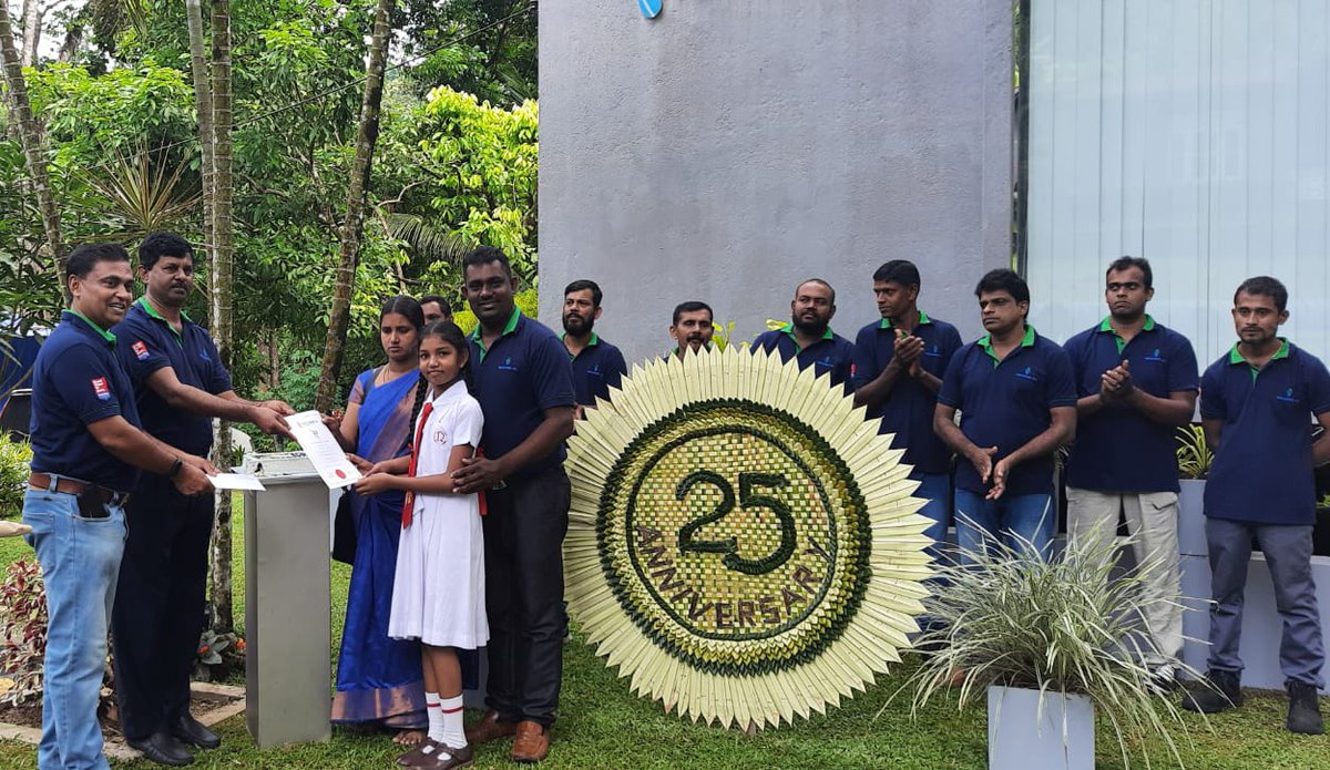 Vidullanka_PLC's tweet photo. Scholarships were awarded to the high achieving students from proroject localities under ViduSaviya Daruwanta Diriyak initiative. https://t.co/7QdMYedVW1