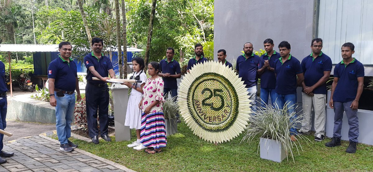 Vidullanka_PLC's tweet photo. Scholarships were awarded to the high achieving students from proroject localities under ViduSaviya Daruwanta Diriyak initiative. https://t.co/7QdMYedVW1