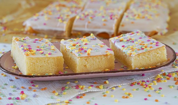 YummyJs's tweet photo. Lemon White Cream Pastry Cake.
JS yummy

https://t.co/dp3EjHtQlc 
https://t.co/cZtYs9MHJx 
https://t.co/353aKOjbUG
   
#jsyummy #yummy #sweets #js #Pujols #AppleTV #SmackDown #SaturdayMorning #NickiRollingLoud #lemoncream #fillingcake #italianlemon #creamcake #lemonpastry #cream. https://t.co/X66rndxV2l