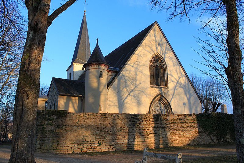 HISTOIRE_DU_VIN's tweet photo. Patrimoine de #CôteDOr. Eglise à #Montbard Impasse de l'École
Eléments protégés : Eglise : inscription par arrêté du 29 août 1947
Périodes de construction : 12e siècle, 15e siècle #Bourgogne @Montbard_Alesia @MonumentumFr https://t.co/c7vmh95QPl