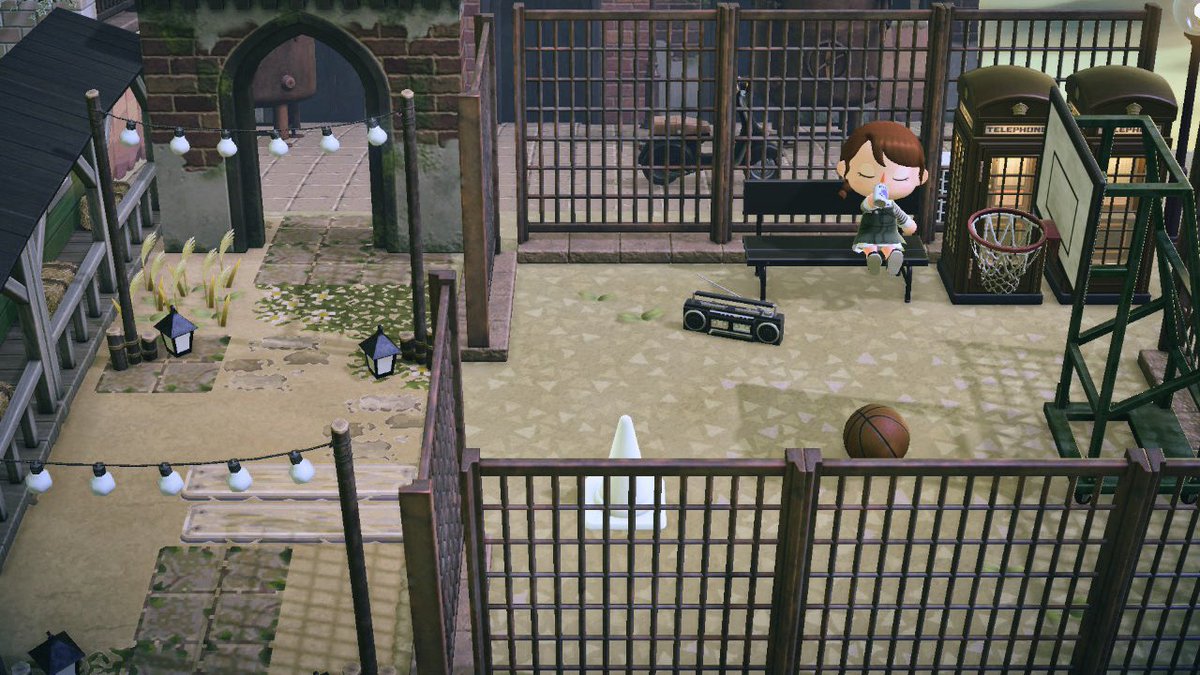 kae_08n's tweet photo. 町の中の小さな遊び場🌳

.
 #あつ森  #あつ森写真部 
 #animalcrossing
#AnimalCrossingNewHorizions https://t.co/u278hGfc8v
