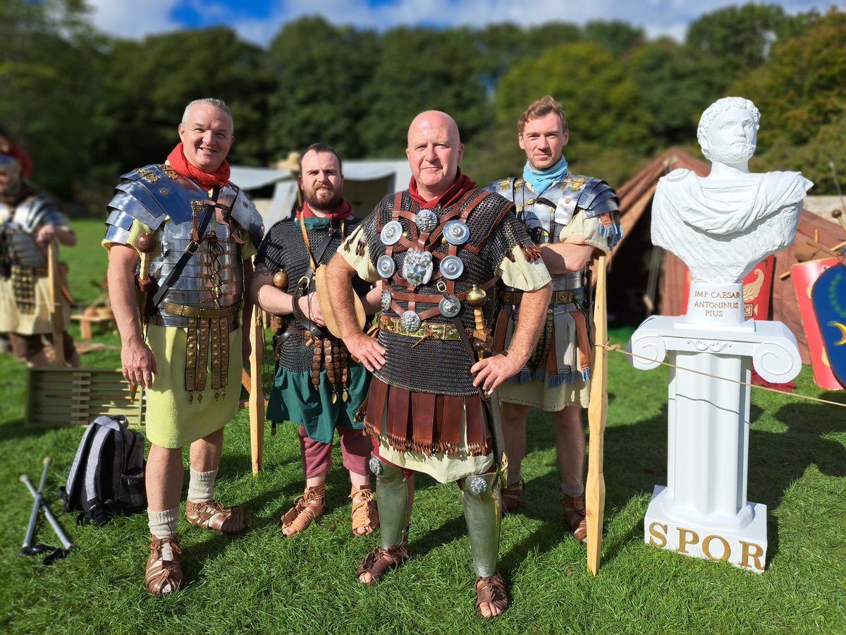 MDHardingTravel's tweet photo. Romaning around #KinneilEstate #BoNess Fascinating insight to local history, family estate and the Roman period. @kinneil #HadrianGuards #RomanWeek https://t.co/OXwZlfPmFG