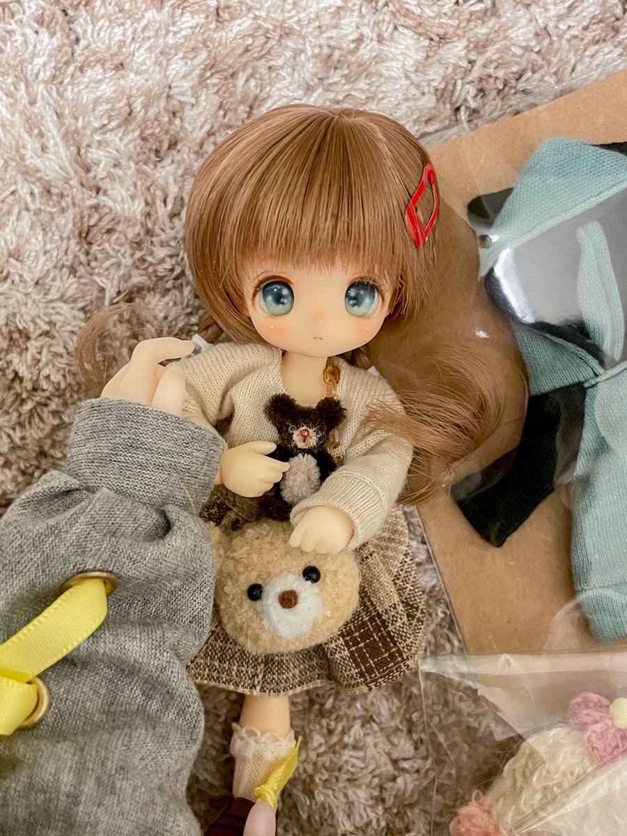 ranarinaruna3's tweet photo. こんなに小さいのにかわいいりなちゃんサイズのお人形☺️🧸
ミニチュアかわいい❣️ https://t.co/6ZAvLdaQCP