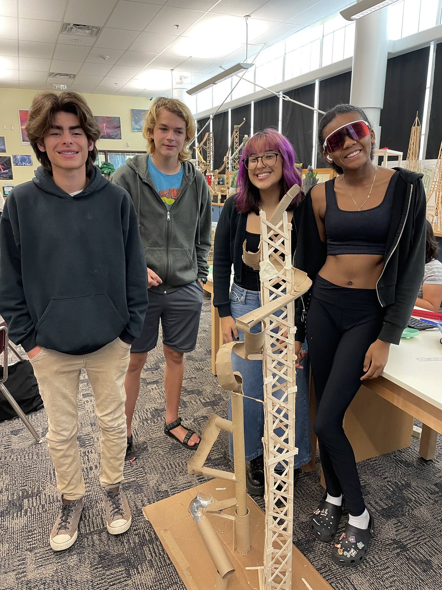 MSGONZALESAPS's tweet photo. Walkthroughs thru ETF classrooms. Love the creativity. :) @VikingsVhs @EtFatVHS @APSinnovates https://t.co/EFriLFJIwO