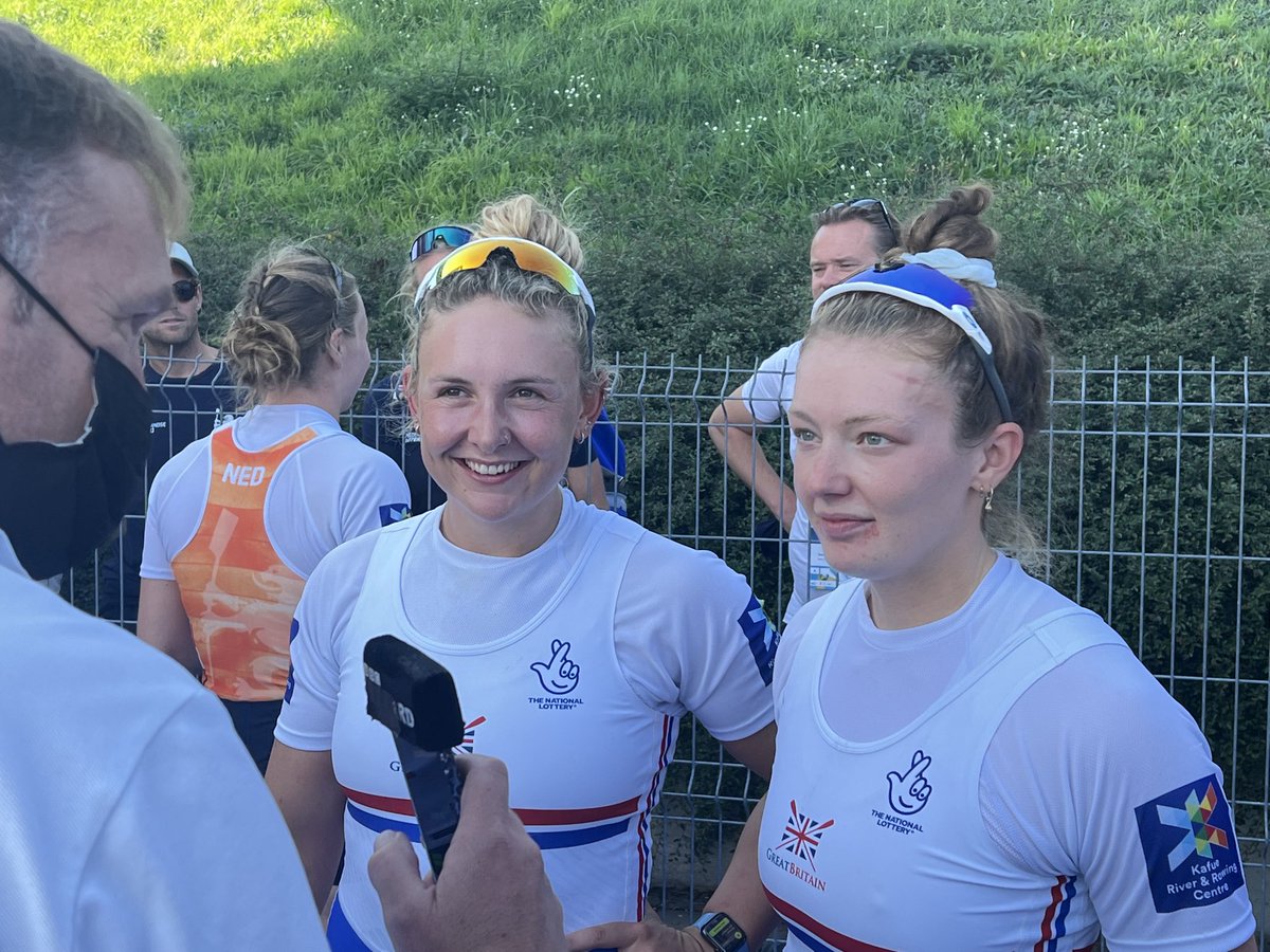 Our W4x- being interviewed after taking bronze. 💪 Lola Anderson with Georgie Brayshaw and ⁦<a href="/jessleyden/">Jess Leyden</a>⁩ with ⁦<a href="/lucy_gloverx/">Lucy</a>. Well done ladies!

#Racice
🇬🇧🚣‍♀️🥇🥇🥇🥉🥇🥇🥇🥉