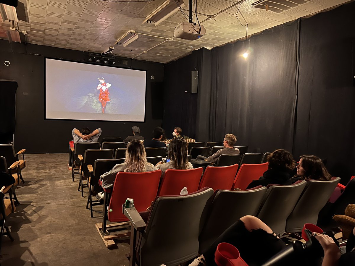 JillSixx's tweet photo. Yoo they also showed the latest @YYYs music video @methodkc worked on—  @straycatfilm  
#kcmo #filminkc https://t.co/iDJ4Xs7psV