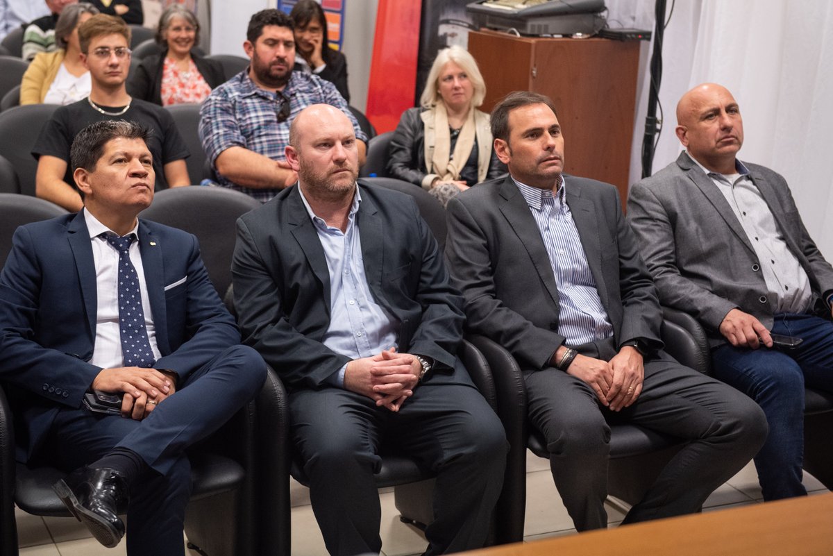 fececosf's tweet photo. En el marco de nuestra reunión Plenaria en @CICAEEsperanza , recibimos la visita de @AlfredoGZChaco , Pte. de @redcame , y de @ricardodiab , Sec. Gral. Son visitas que enaltecen estos encuentros y dan muestra de la representatividad de #Fececo https://t.co/VwO9LSvbhr