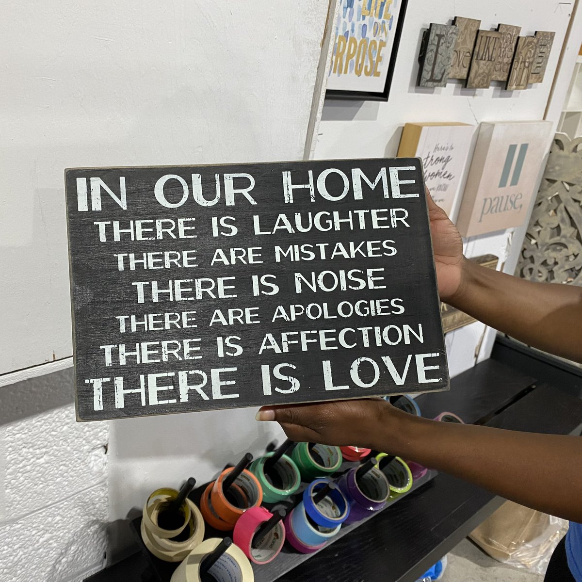 A message to remember! This sign will “furnish hope” and beautify the home of a family in need