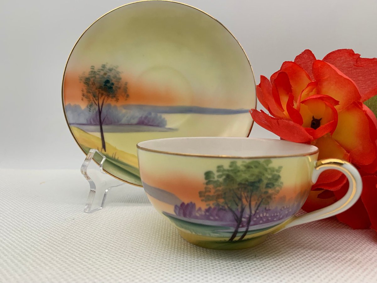 LilyDogAntiques's tweet photo. Excited to share this item from my #etsy shop: Vintage Nippon Hand Painted Teacup and Saucer #nipponteacupset #porcelainteacup #vintageteacup #teacupcollection #handpaintedteacup #teacupsaucerset #beautifulteacupset #antiquenipponcup #nipponteacupsaucer https://t.co/stk94S3YRB https://t.co/hu2WWt5G3l