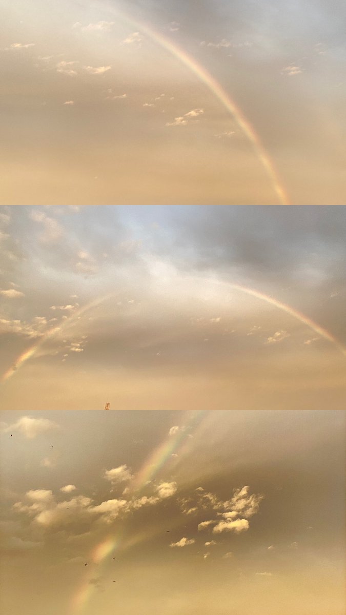 Ragulzar97's tweet photo. Lahore today ❤️🌈 https://t.co/5dQu1XfTD3